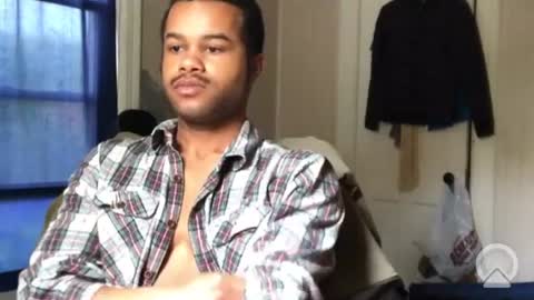 Snapshot of irwinsinger chatting on 05-03-26, 05:41 irwinsinger online show from 05-03-26, 05:41