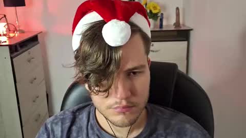 Jess online show from 12-15-24, 01:02
