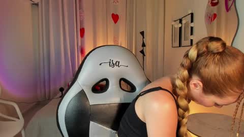 Snapshot of isa_____ chatting on 02-27-25, 03:25 isa_____ online show from 02-27-25, 03:25