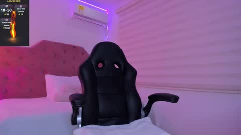 Snapshot of isa__cute chatting on 01-10-25, 04:12 ISA online show from 01-10-25, 04:12