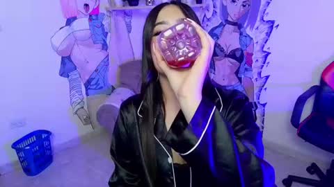 isa__rodriguez online show from 07-15-26, 10:37