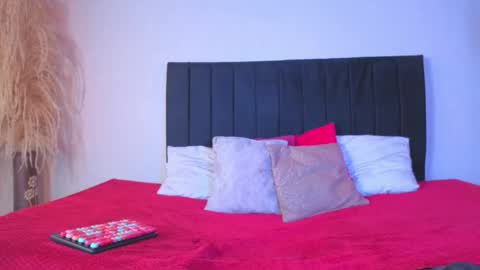 Isa and Natasha online show from 09-10-25, 11:43