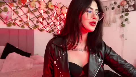 Snapshot of isa_bunny18 chatting on 10-09-25, 03:48 isabela online show from 10-09-25, 03:48