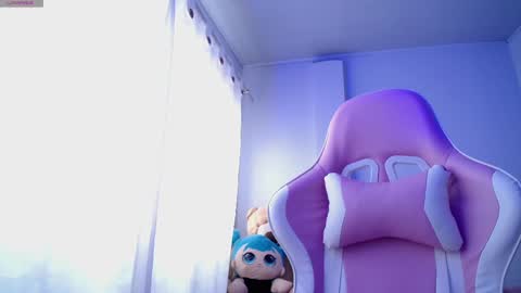 Snapshot of isa_emeralds chatting on 02-22-25, 04:30 Isabella online show from 02-22-25, 04:30