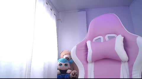 Snapshot of isa_emeralds chatting on 02-25-25, 04:10 Isabella online show from 02-25-25, 04:10