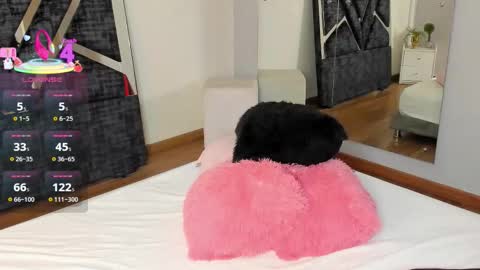 Snapshot of isa_jonness_ chatting on 09-10-25, 12:27 oIssaJonneso online show from 09-10-25, 12:27