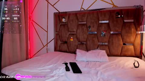 Isa and Leo online show from 10-08-25, 07:55