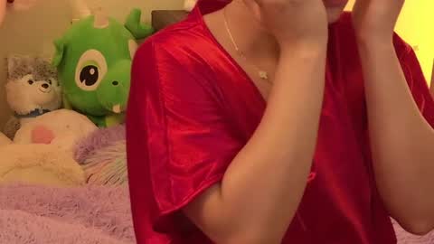 Isabella        online show from 04-12-26, 06:46