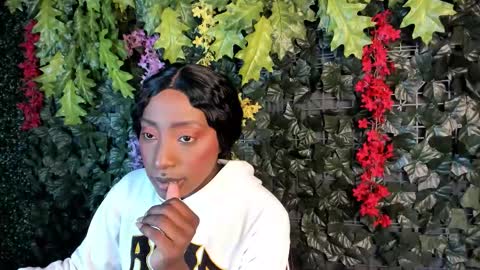 Snapshot of isaa_jonnes_ chatting on 01-09-26, 03:20 Isabella online show from 01-09-26, 03:20