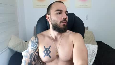 Isaac carter online show from 11-06-25, 10:38