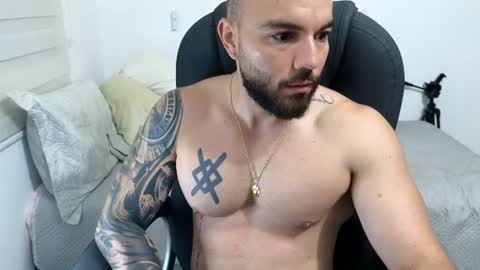 Snapshot of isaac_carter chatting on 06-20-26, 10:51 Isaac carter online show from 06-20-26, 10:51