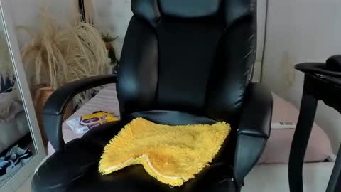 isaac_cryston online show from 02-18-26, 09:22