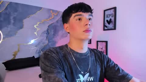 Snapshot of isaac_kurtt chatting on 11-24-25, 08:08 Isaac Kurtt online show from 11-24-25, 08:08