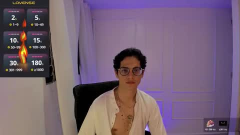 isaac online show from 11-15-25, 09:32