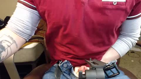 isaac online show from 01-20-25, 05:15