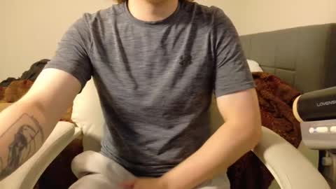 isaac online show from 08-03-26, 02:21