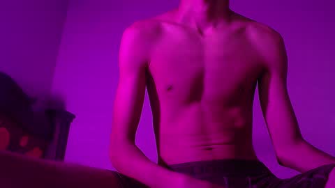 isaac online show from 02-07-25, 09:47