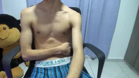 isaac online show from 10-07-25, 03:36