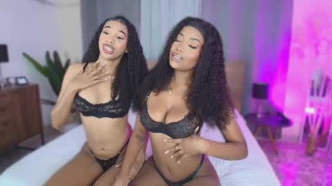 Snapshot of isaacoleman chatting on 09-12-25, 08:53 Isaa Coleman online show from 09-12-25, 08:53