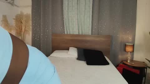 Snapshot of isaacoleman chatting on 11-26-25, 08:21 Isaa Coleman online show from 11-26-25, 08:21