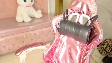isabeau_s online show from 06-23-26, 01:31