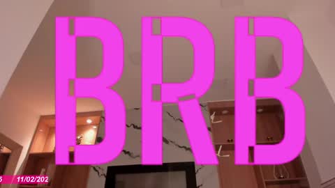 Snapshot of isabel_escorcia chatting on 02-11-25, 08:15 Isabel online show from 02-11-25, 08:15