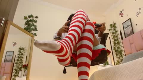 Snapshot of isabela_ferrer_ chatting on 01-30-25, 05:17 I S A online show from 01-30-25, 05:17