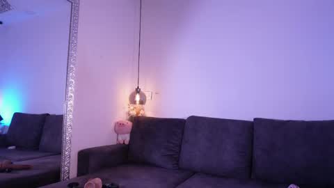 Snapshot of isabela_franco_ chatting on 05-08-26, 11:48 Isabela online show from 05-08-26, 11:48