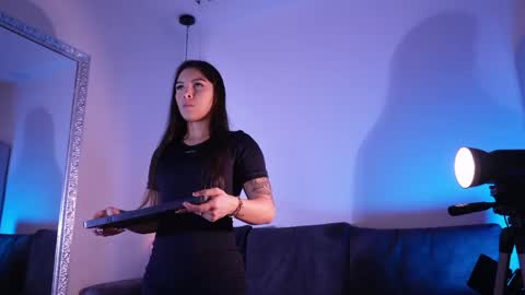 Snapshot of isabela_franco_ chatting on 05-12-26, 12:35 Isabela online show from 05-12-26, 12:35