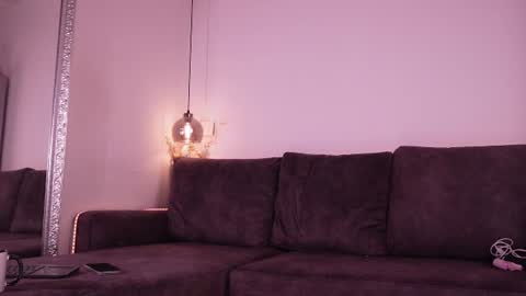 Snapshot of isabela_franco_ chatting on 07-13-26, 11:46 Isabela online show from 07-13-26, 11:46