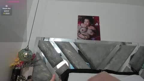 Mommy Isa online show from 02-23-26, 04:43