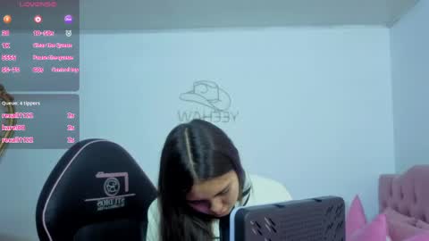 Snapshot of isabela_tay chatting on 06-06-26, 11:37 ISABELA online show from 06-06-26, 11:37