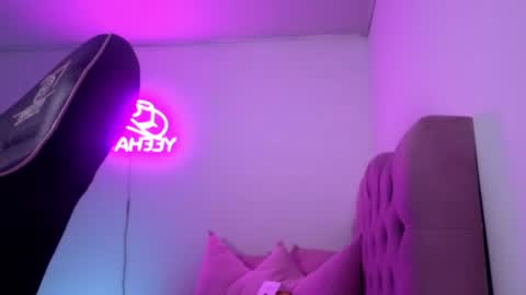 Snapshot of isabela_tay chatting on 06-26-26, 11:58 ISABELA online show from 06-26-26, 11:58