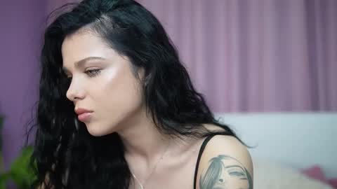  Isabel  online show from 11-26-25, 09:38