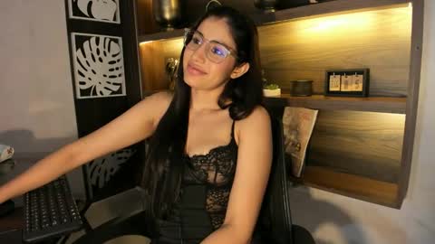 isabelastefano online show from 03-16-26, 03:23