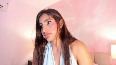 isabelastefano online show from 05-19-26, 03:02