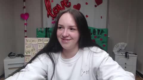 IsabelBlackberry online show from 10-07-25, 05:26