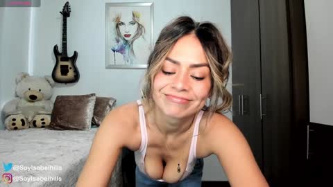 Snapshot of isabelhills chatting on 01-08-25, 07:45 Isa online show from 01-08-25, 07:45