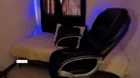 isabella online show from 10-02-25, 12:45