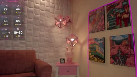 Snapshot of isabeljohnson chatting on 05-27-26, 09:34 Isabel online show from 05-27-26, 09:34