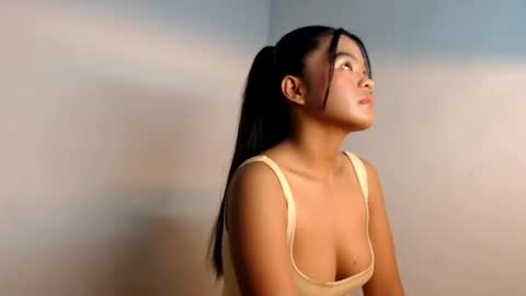 Isabell online show from 06-20-26, 08:00