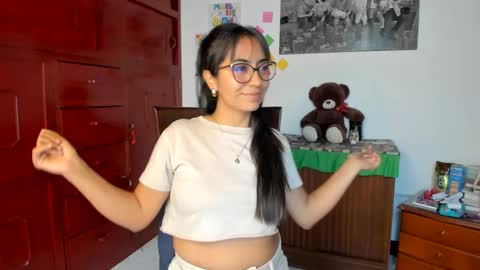 Snapshot of isabella22_1 chatting on 01-16-25, 09:40 Isabella22 1 online show from 01-16-25, 09:40