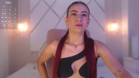 Snapshot of isabella__shine chatting on 03-05-25, 03:51 Isa online show from 03-05-25, 03:51