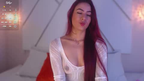 Snapshot of isabella__shine chatting on 03-06-25, 04:38 Isa online show from 03-06-25, 04:38