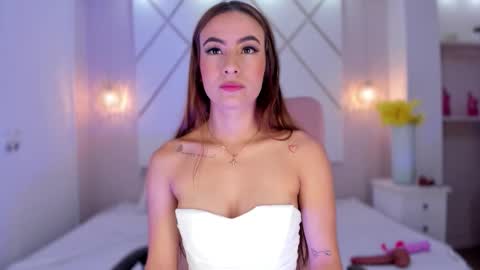 Isa  online show from 12-19-25, 03:19