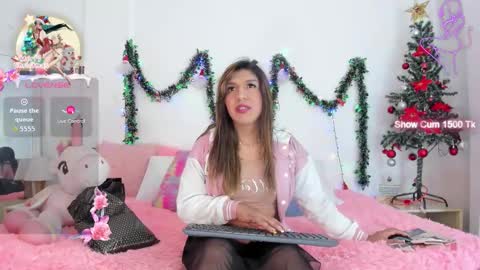 Isabella Coronado online show from 12-14-25, 12:10