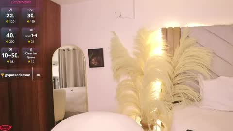 Isabella online show from 05-30-26, 05:04