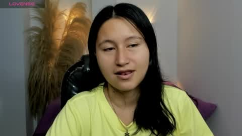 Isabella online show from 04-18-26, 02:43