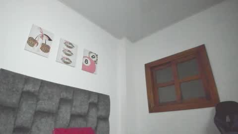 Snapshot of isabella_moon9 chatting on 06-04-26, 11:16 Isabella Moon9 online show from 06-04-26, 11:16