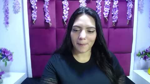 Snapshot of isabella_mora_ chatting on 05-09-26, 03:56 Isabella online show from 05-09-26, 03:56